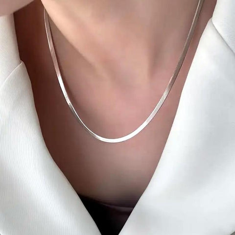 Funky Resin-Polish Stainless Steel Silver Chain Necklace – Easy Wear