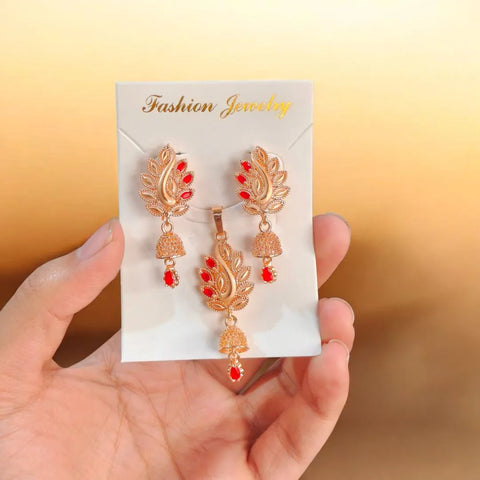 Modern 1 Carat Gold Plated Crystal Pendant Set for Women