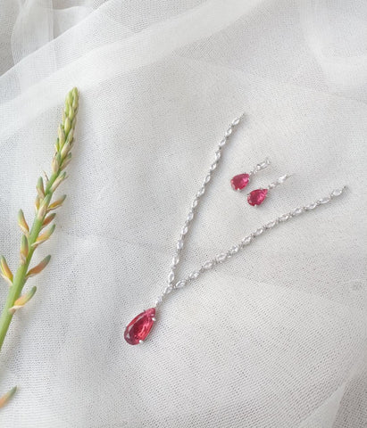 Stunning Modern Silver-Plated Zircon Pendant Set — 3-Piece