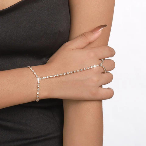 Gold-Plated Crystal Chain Bracelet — Modern Women’s Free Size