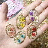 Handmade Resin Dried-Flower Transparent Pendant — Multicolor, 4x1.5cm