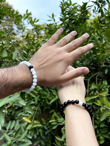 Elegant Couple's Crystal Bracelet Set — Black & White, 2 Pieces Matching