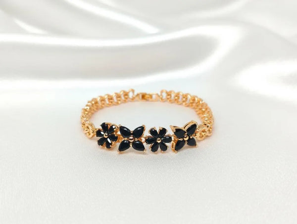 Majestic Black Chain Bracelet - Elegant Alloy Bracelet for Women