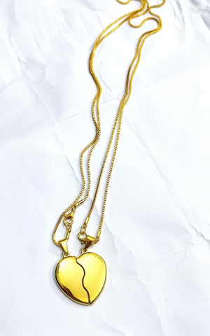 Magnetic Heart Couple's Pendants – Silver Alloy, Adjustable (Pack of 2)