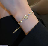 Gold-Plated Flower Charm Bracelet - Elegant Women's Bracelet