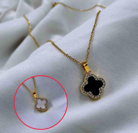 Two-Side Clover Pendant — Gold-Plated Alloy Locket (Black & White)