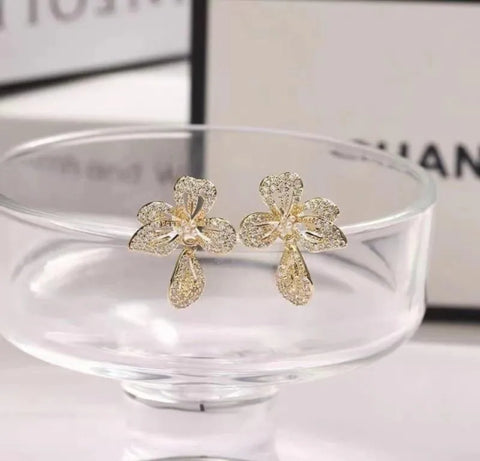 Gold-Plated Alloy Earrings for Women — Elegant Golden Drops