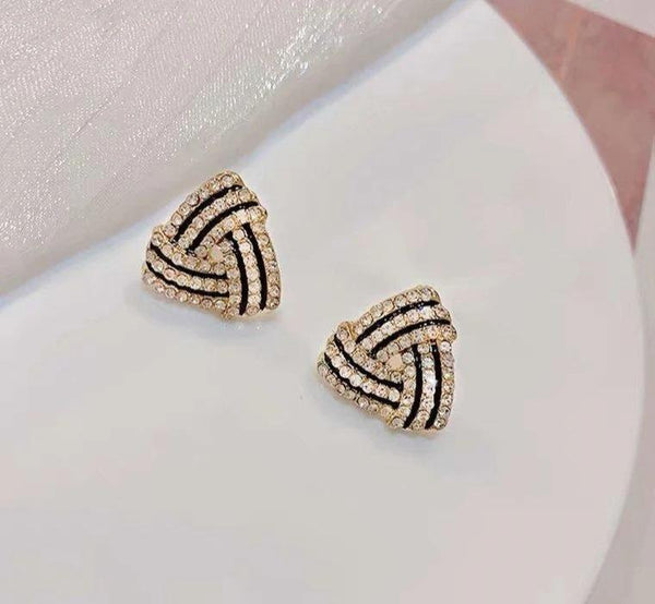 Modern Gold-Plated Rhinestone Stud Earrings — White & Black