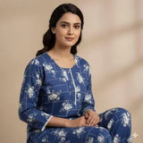 Trendy Printed Crystal Wool 2-Piece Women's Outfit in Blue